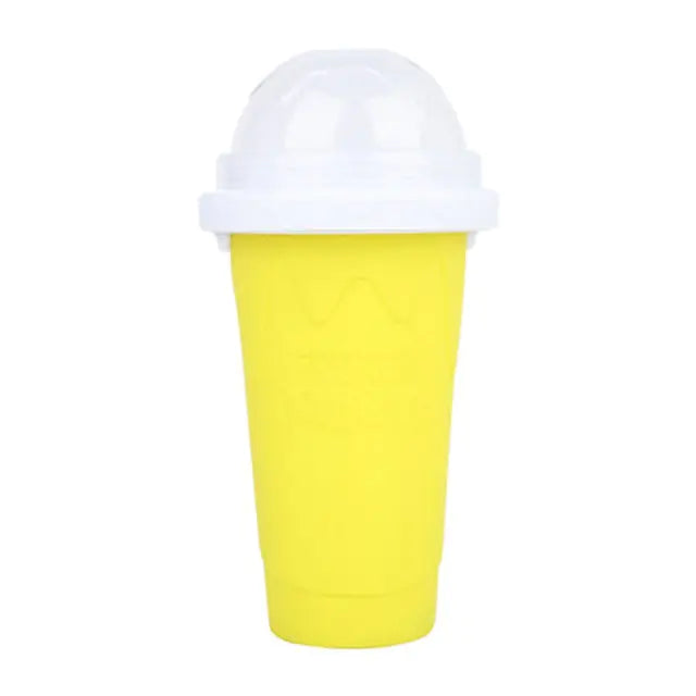 Schnellgefrorener Slushy-Becher