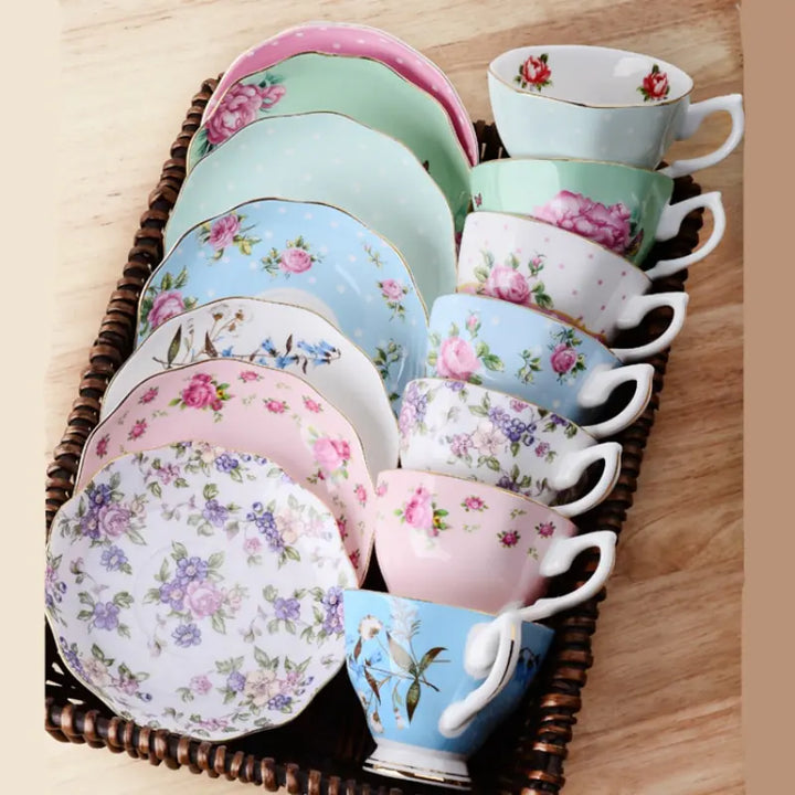 Kaffeetassen-Set aus Bone China