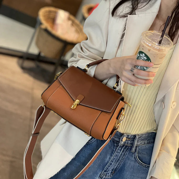 Chic Leather Crossbody Bag