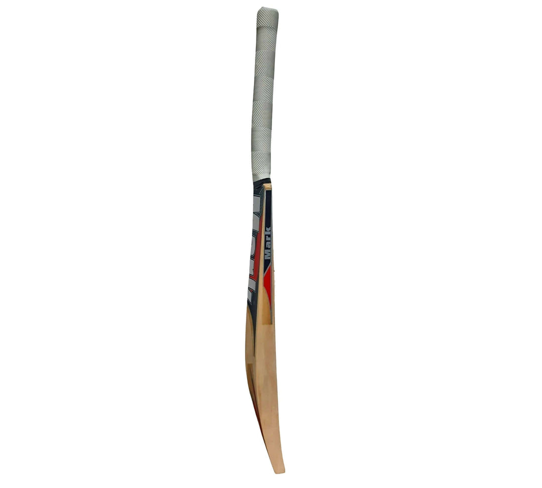 The Mark Kashmir Willow 5000 Cricket Bat is crafted from high-end Kashmir willow, providing superior durability and perfect balance for better control. It is designed for use with a leather ball, and features an ergonomically designed handle for improved grip and increased power.